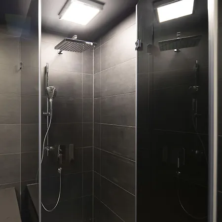 Ξενοδοχείο με διαμερίσματα Blackhome Boutique I Contactless Check-in 3*