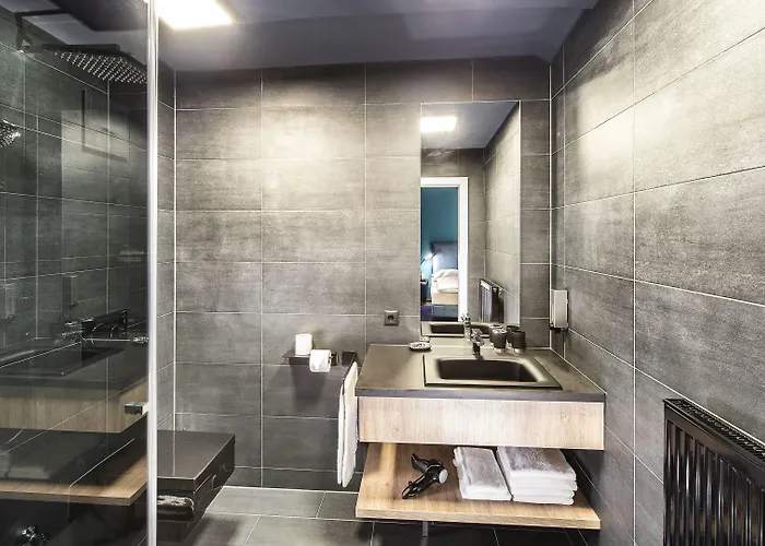 Blackhome Boutique I Contactless Check-in Lejlighedshotel