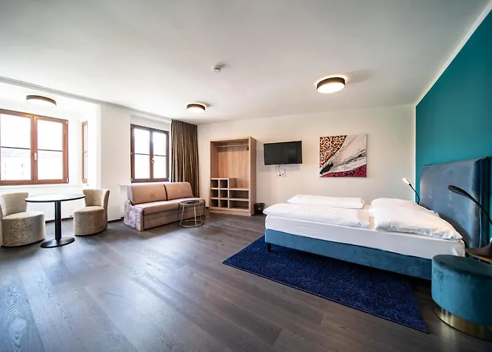 Blackhome Boutique I Contactless Check-in Innsbruck