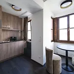 Blackhome Boutique I Contactless Check-in 3*