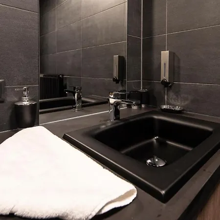 Apartmanhotel Blackhome Boutique I Contactless Check-in 3*