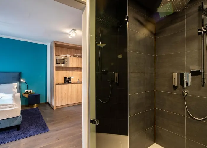 Blackhome Boutique I Contactless Check-in Aparthotel 3*