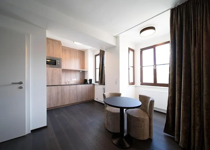 Blackhome Boutique I Contactless Check-in 3*